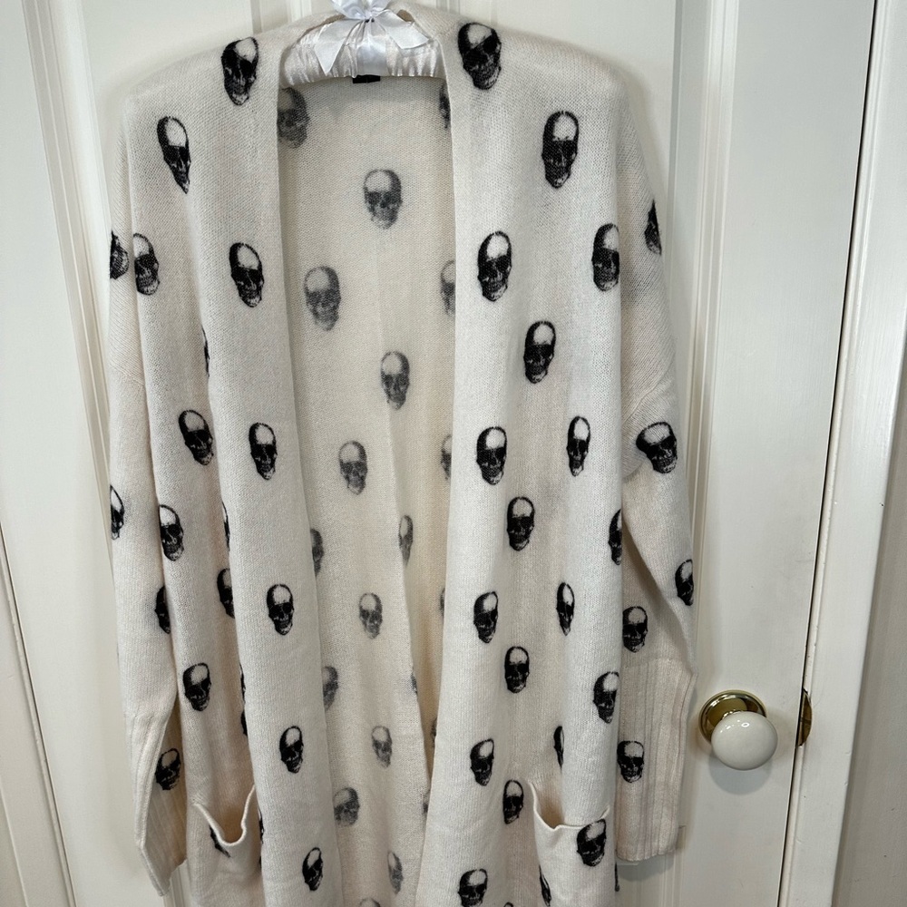 Skull Cashmere Cream and Black cardigan